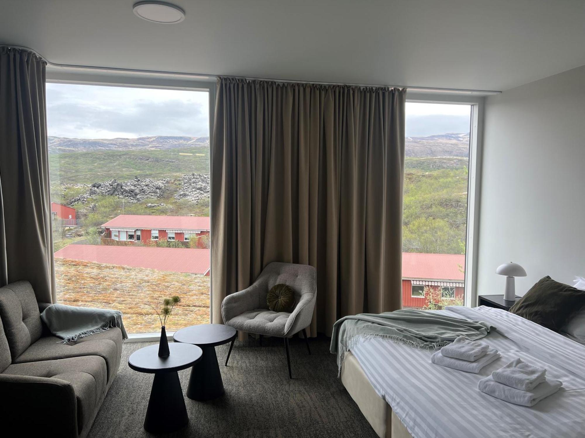 Hotel Bifroest Buitenkant foto